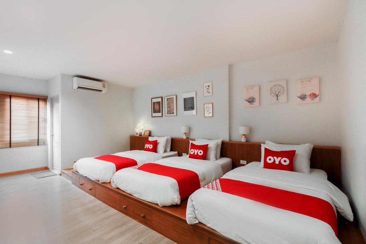 לינה וארוחת בוקר צ'יאנג מאי Oyo 825 Casampika מראה חיצוני תמונה